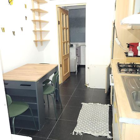 Appartement Style Haussmannien 1 Bedroom ブリュッセル エクステリア 写真