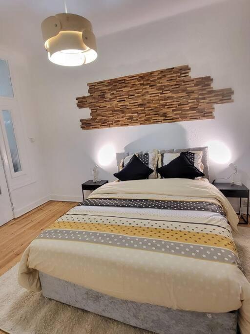 Appartement Style Haussmannien 1 Bedroom ブリュッセル エクステリア 写真